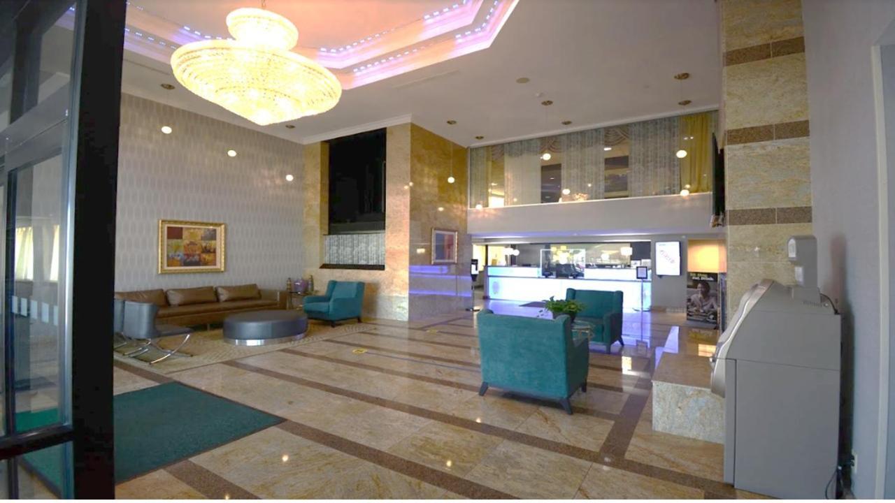 Holiday Inn Hazlet By Ihg Exterior photo