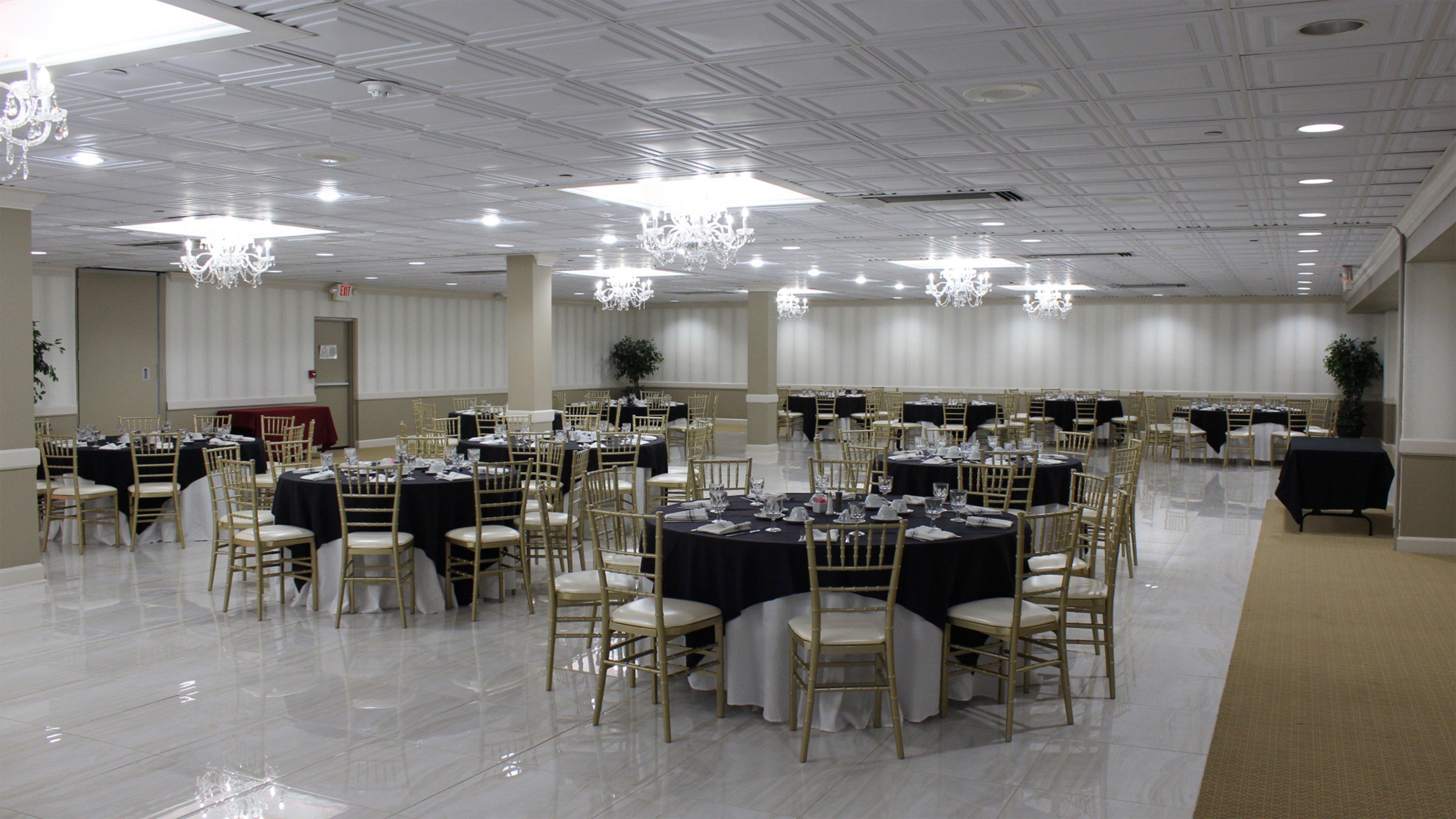 Holiday Inn Hazlet By Ihg Exterior photo