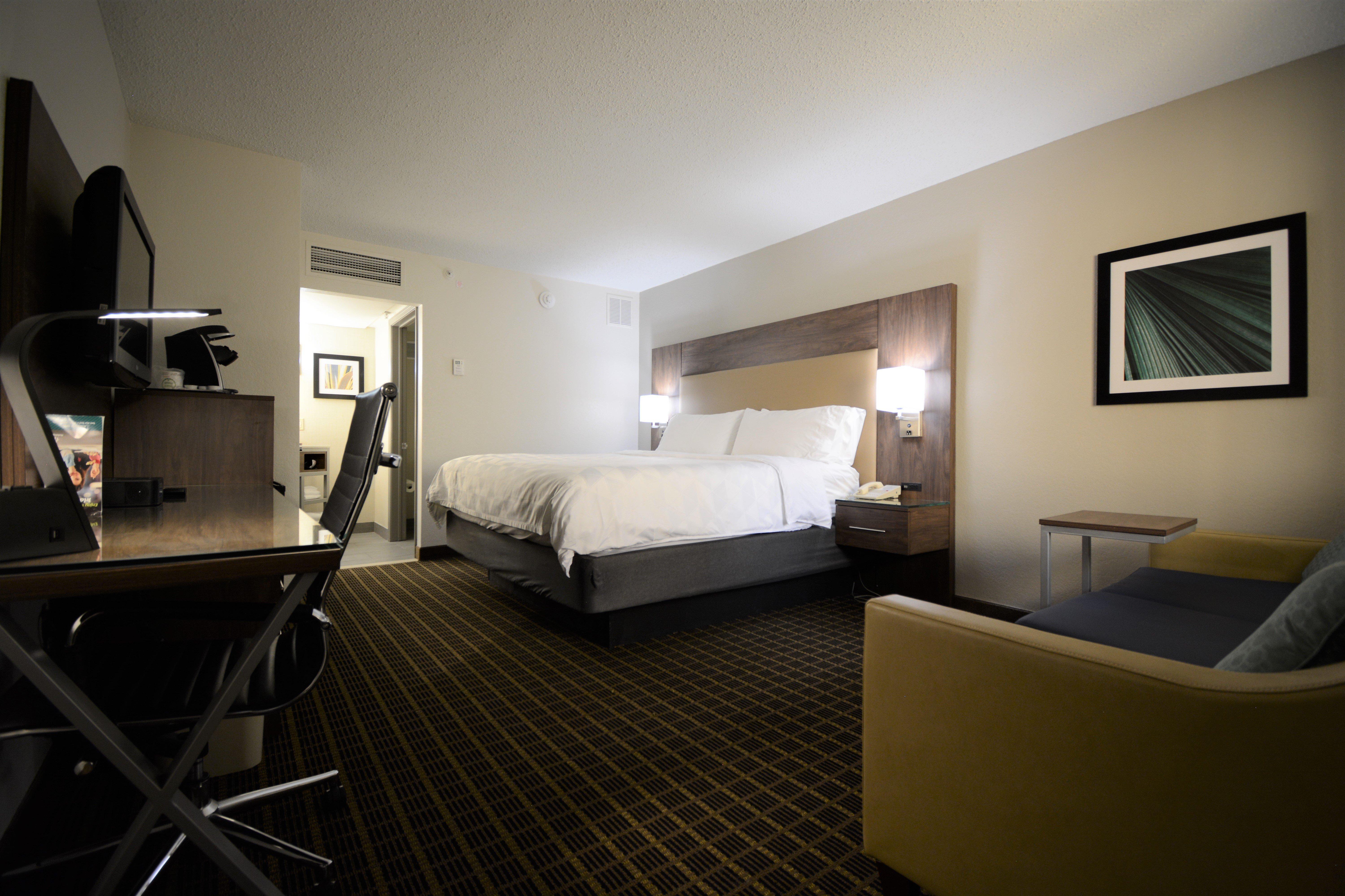 Holiday Inn Hazlet By Ihg Exterior photo
