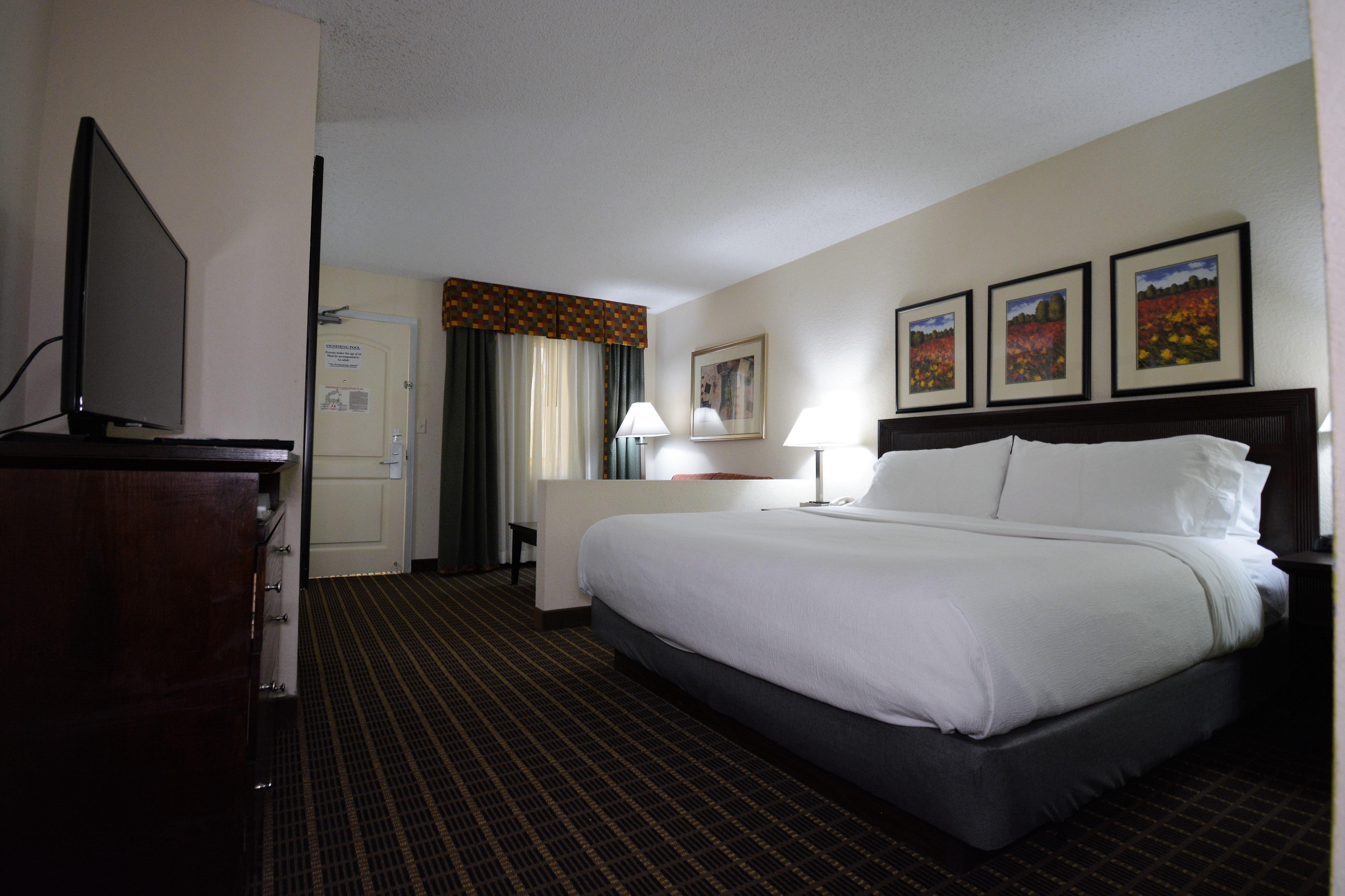 Holiday Inn Hazlet By Ihg Exterior photo